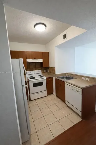 120 SW 8th Avenue Miami FL 33130