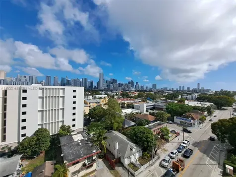 120 SW 8th Avenue Miami FL 33130