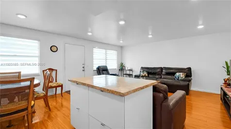 551 SW 135th Avenue Pembroke Pines FL 33027