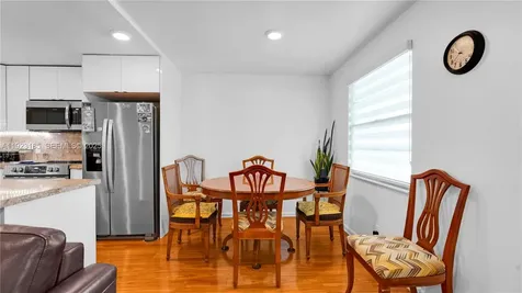 551 SW 135th Avenue Pembroke Pines FL 33027