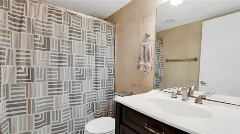 551 SW 135th Avenue Pembroke Pines FL 33027