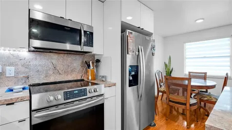 551 SW 135th Avenue Pembroke Pines FL 33027