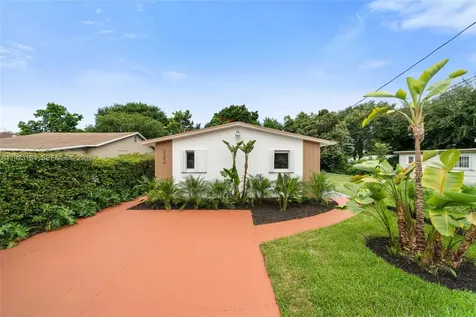 2350 NW 56th Street Miami FL 33142