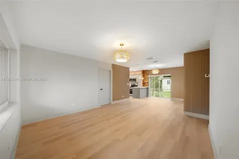 2350 NW 56th Street Miami FL 33142