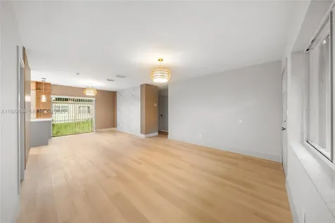 2350 NW 56th Street Miami FL 33142