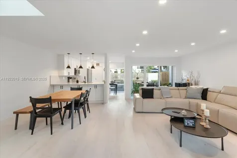 10923 SW 75th Terrace Miami FL 33173