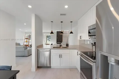 10923 SW 75th Terrace Miami FL 33173