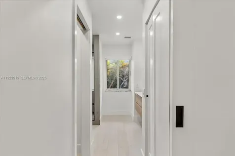 10923 SW 75th Terrace Miami FL 33173