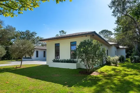 6840 SW 92nd Street Pinecrest FL 33156