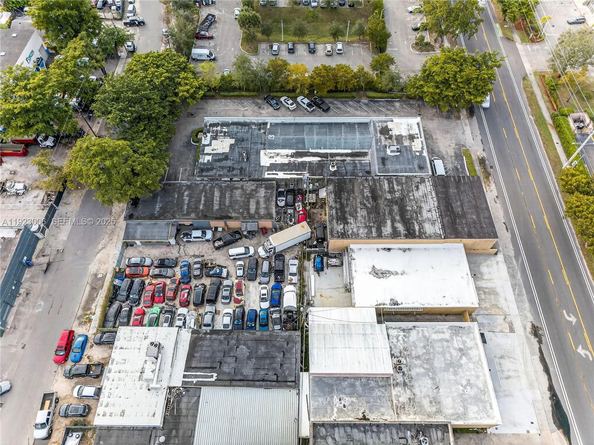 5832 Washington Street Hollywood FL 33023