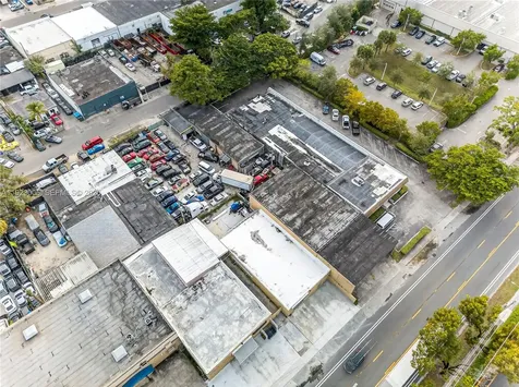 5832 Washington Street Hollywood FL 33023