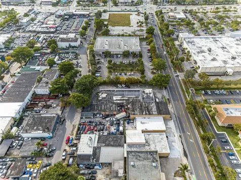 5832 Washington Street Hollywood FL 33023