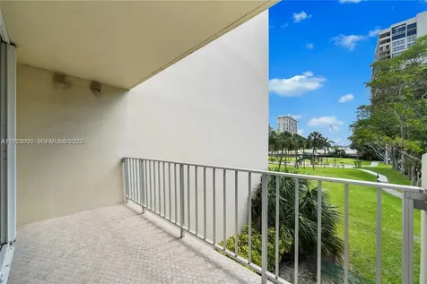 11111 Biscayne Boulevard Miami FL 33181