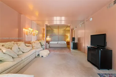 11111 Biscayne Boulevard Miami FL 33181