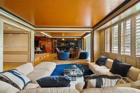 11111 Biscayne Boulevard Miami FL 33181