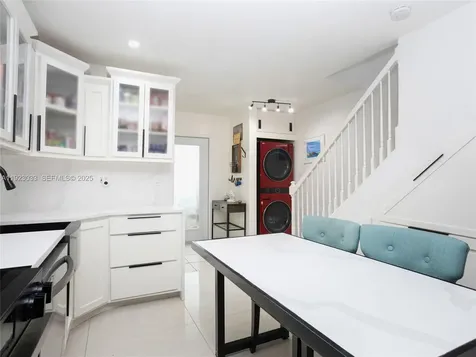 437 SW 3rd Street Miami FL 33130