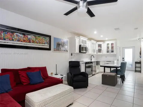 437 SW 3rd Street Miami FL 33130