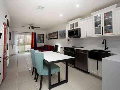 437 SW 3rd Street Miami FL 33130
