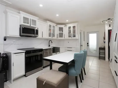 437 SW 3rd Street Miami FL 33130