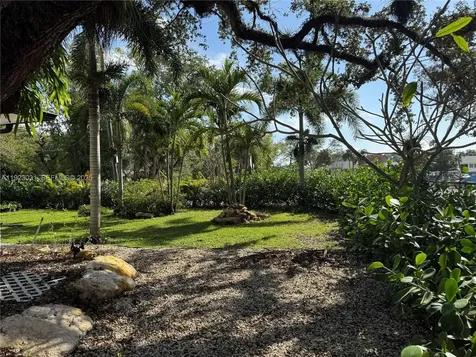2390 SW 18th Avenue Fort Lauderdale FL 33315