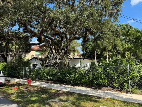 2390 SW 18th Avenue Fort Lauderdale FL 33315