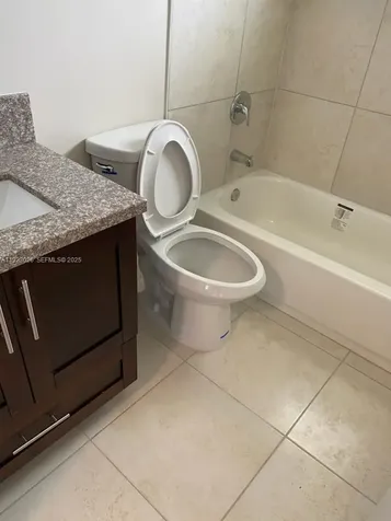 2416 NW 79th Terrace Miami FL 33147