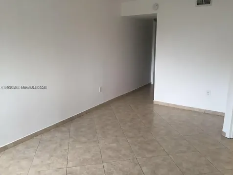 721 N Pine Island Road Plantation FL 33324