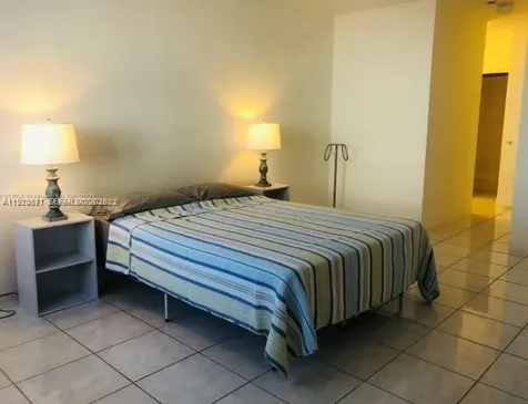 100 Lincoln Road Miami Beach FL 33139