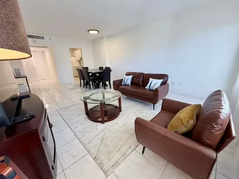 100 Lincoln Road Miami Beach FL 33139