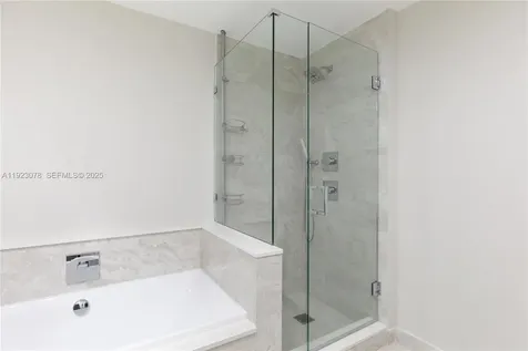 488 NE 18th Street Miami FL 33132