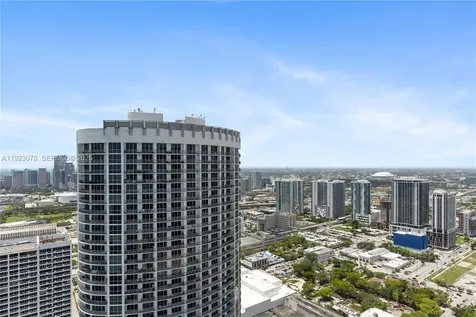 488 NE 18th Street Miami FL 33132