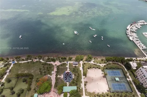 488 NE 18th Street Miami FL 33132