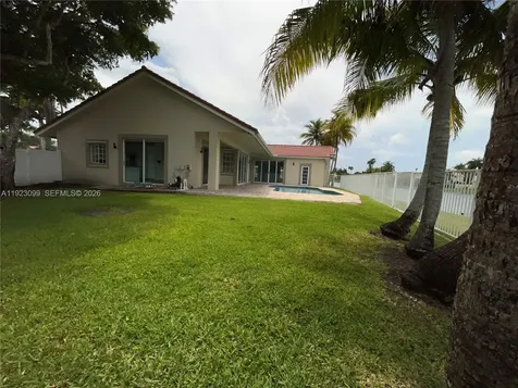1127 Laguna Springs Drive Weston FL 33326