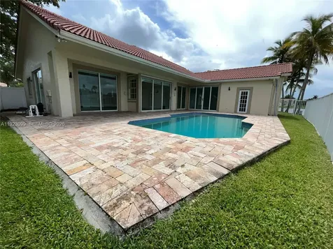 1127 Laguna Springs Drive Weston FL 33326