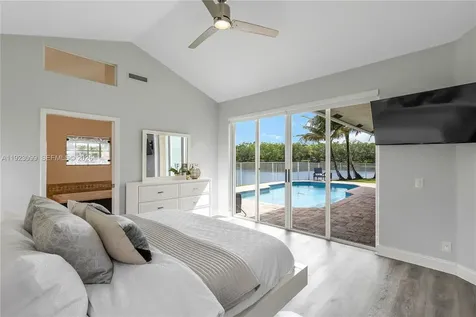 1127 Laguna Springs Drive Weston FL 33326