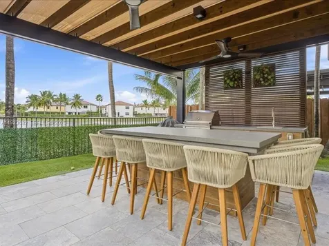 8780 NW 98th Court Doral FL 33178