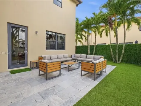 8780 NW 98th Court Doral FL 33178