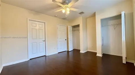 1918 Alamanda Way Riviera Beach FL 33404