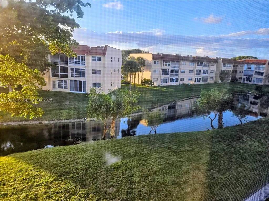 2701 N Pine Island Road Sunrise FL 33322