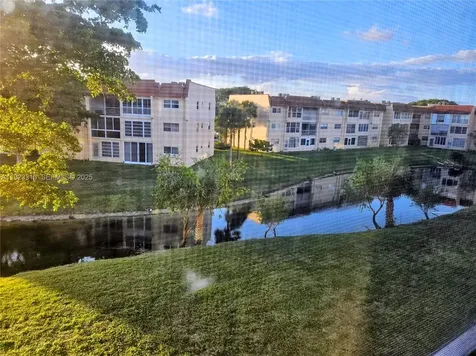 2701 N Pine Island Road Sunrise FL 33322