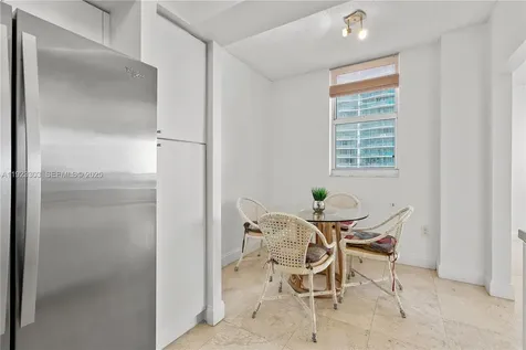 17375 E Collins Avenue Sunny Isles Beach FL 33160