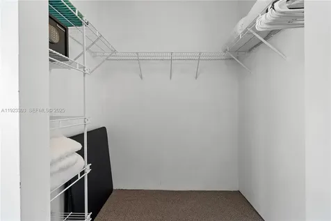17375 E Collins Avenue Sunny Isles Beach FL 33160