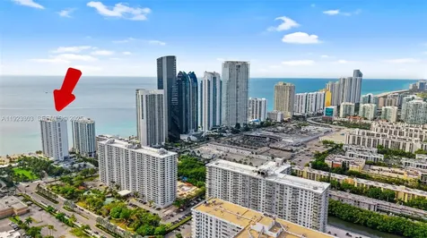 17375 E Collins Avenue Sunny Isles Beach FL 33160