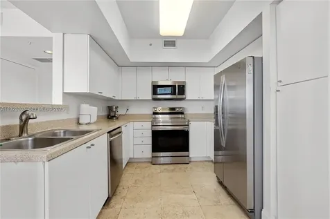 17375 E Collins Avenue Sunny Isles Beach FL 33160