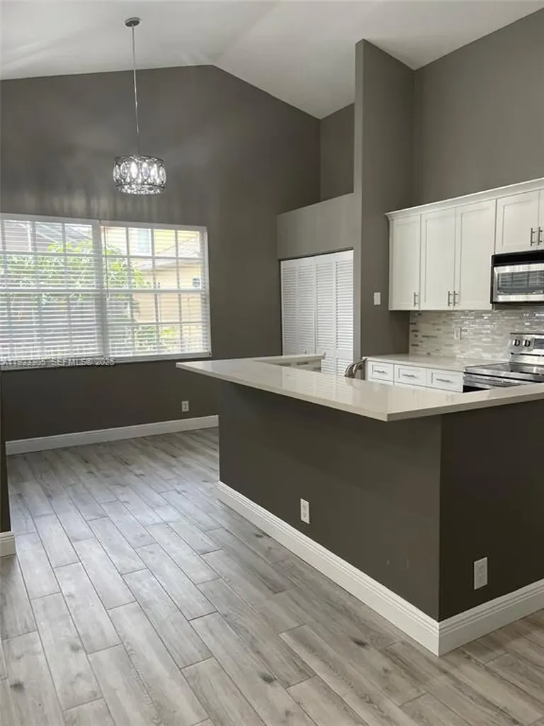 1018 NW 116th Avenue Coral Springs FL 33071