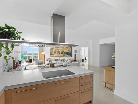 17111 Biscayne Boulevard North Miami Beach FL 33160