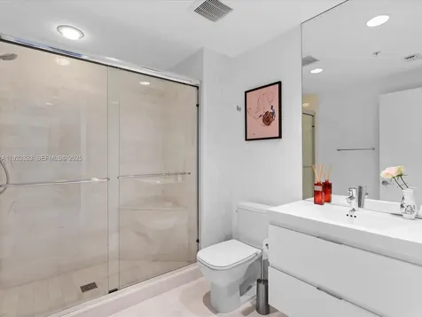 17111 Biscayne Boulevard North Miami Beach FL 33160