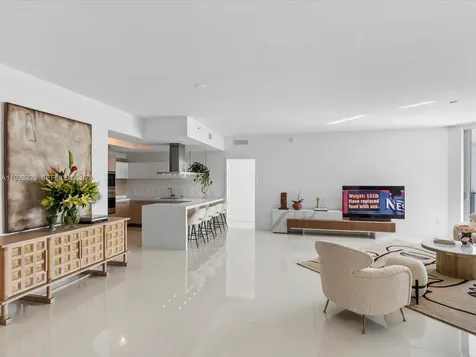 17111 Biscayne Boulevard North Miami Beach FL 33160