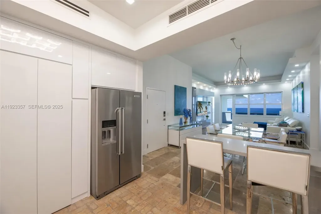 3725 S Ocean Drive Hollywood FL 33019