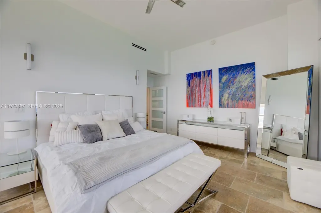 3725 S Ocean Drive Hollywood FL 33019